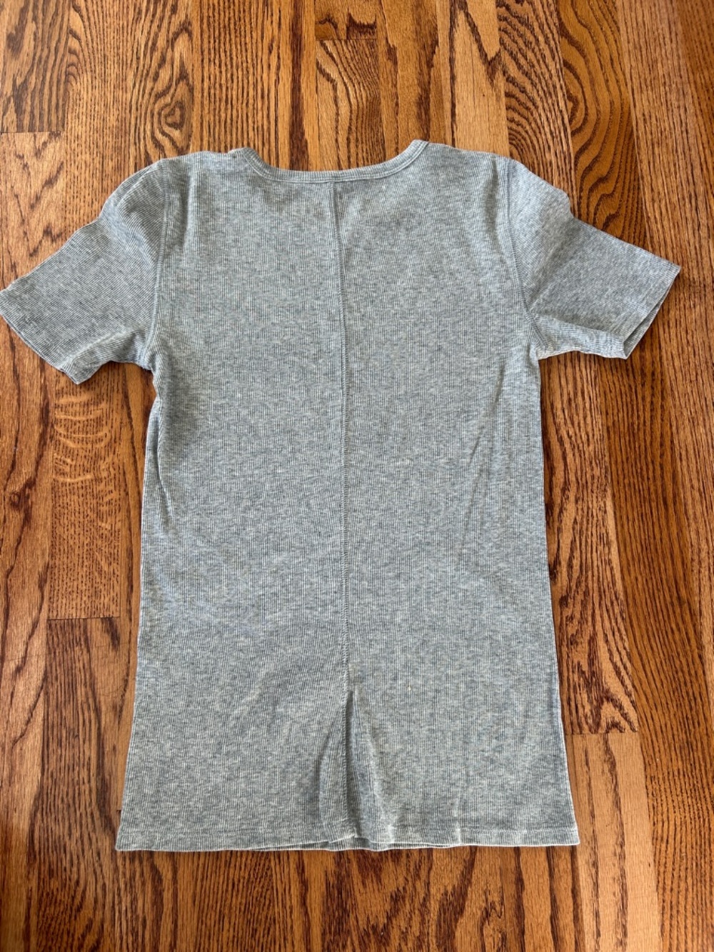 Everlane Heather Gray Ribbed T Shirt Size Small - Picture 3 of 4